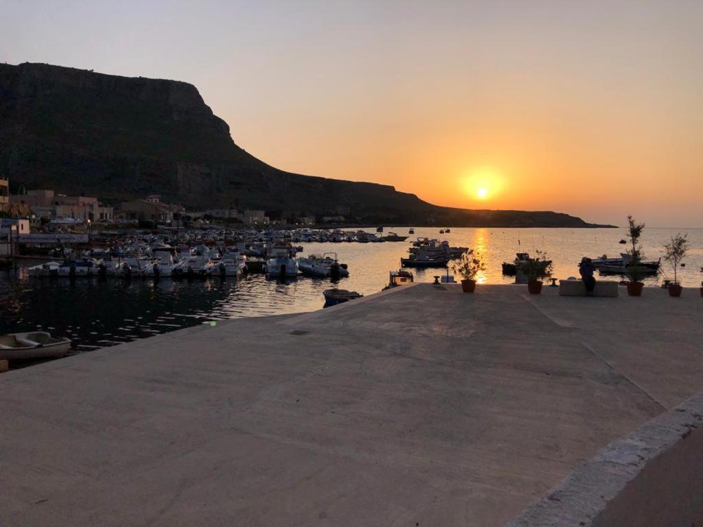 Apartamento La Casa Del Gelso Tonnara di Bonagia Exterior foto